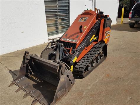 ditch witch 850 mini skid steer|used mini skid steer for sale.